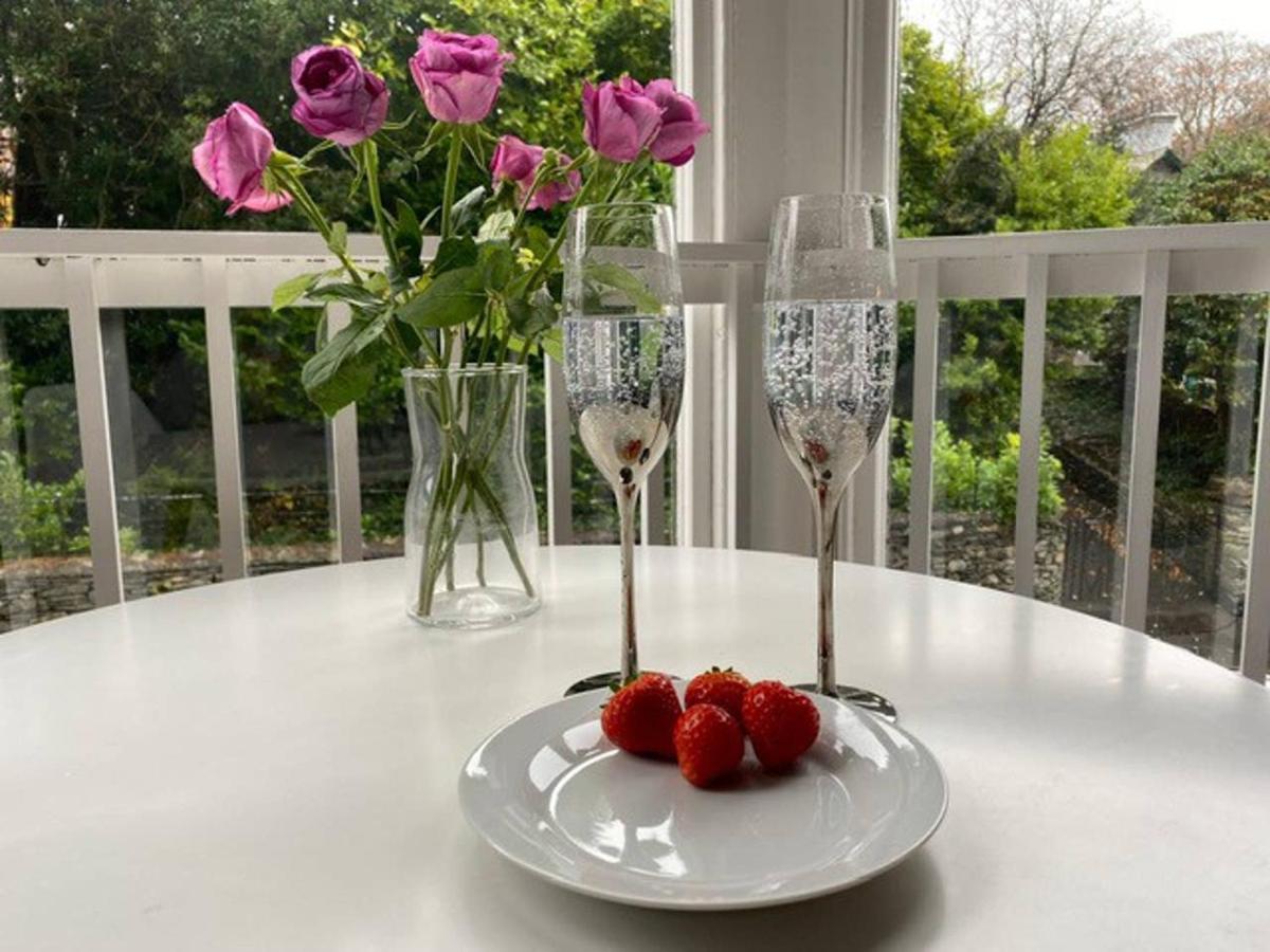 Biskey Howe Flat - Free Off-Site Health Club Access With Pool, Sauna, Steam Room & Gym Windermere Eksteriør billede